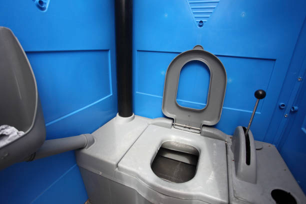 Best Portable Restroom Removal and Pickup  in Brecksville, OH