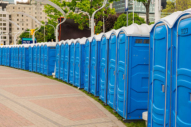 Best Portable Toilet Rental for Emergency Services  in Brecksville, OH